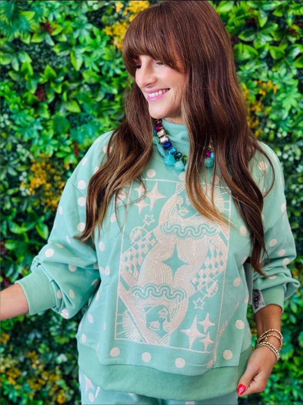 Queen Of 💖Sparkles ✨ Dusty Green Polka Dot Logo
Sweatshirt